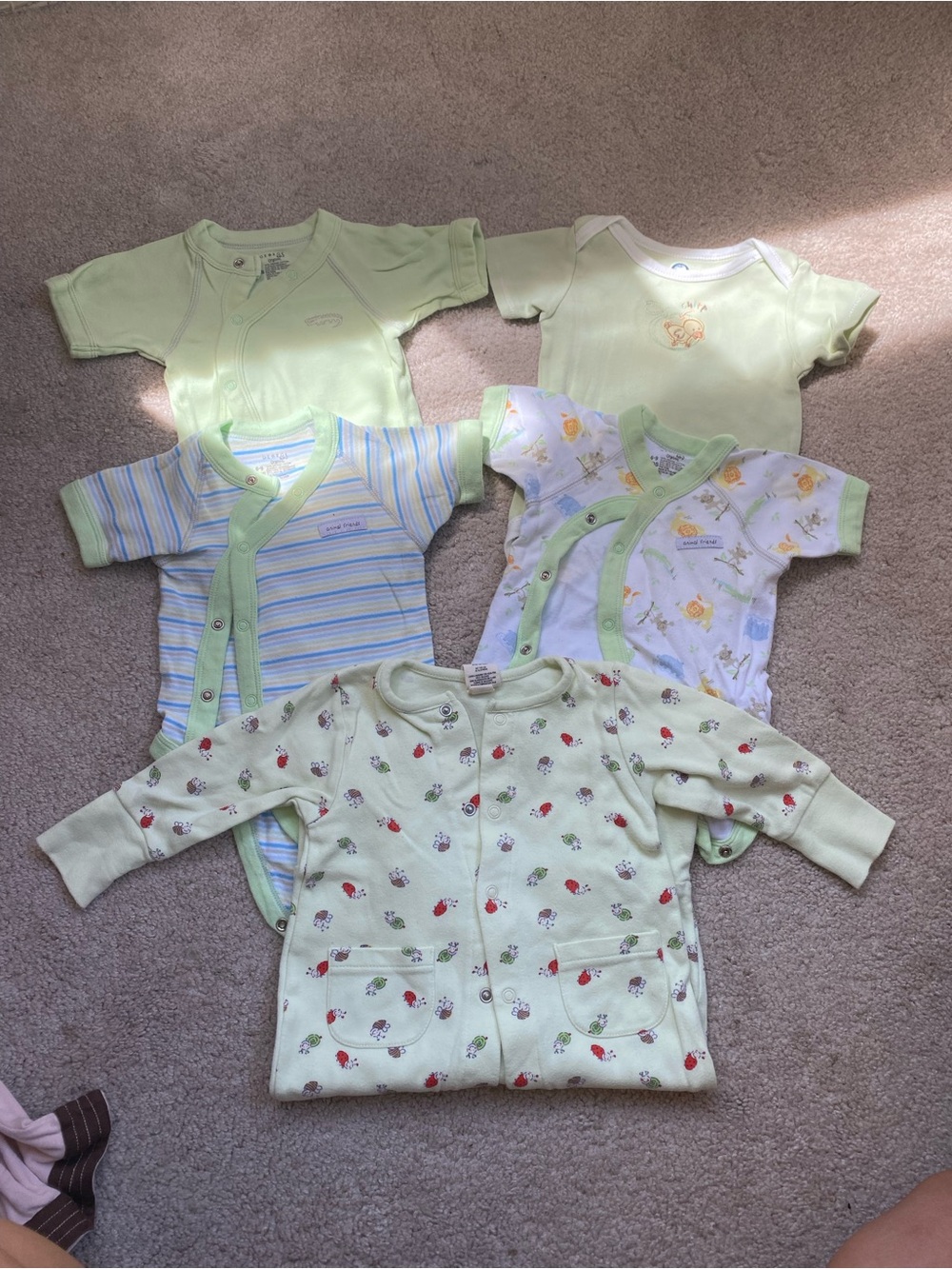 100% Organic Cotton Baby Clothes Spring Green Bundle Georges Baby 6-9 Months